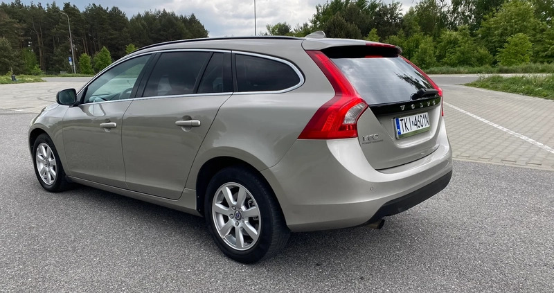 Volvo V60 cena 32900 przebieg: 238124, rok produkcji 2012 z Łapy małe 254